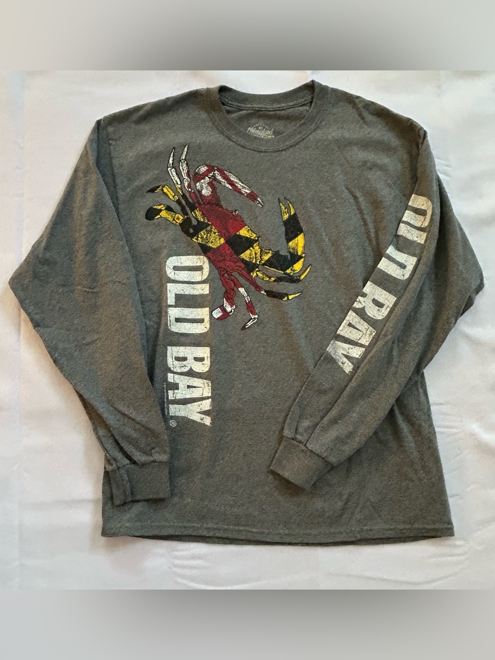 Men’s Long Sleeve “Old Bay” Crab Graphic Tee - Charcoal Gray Large